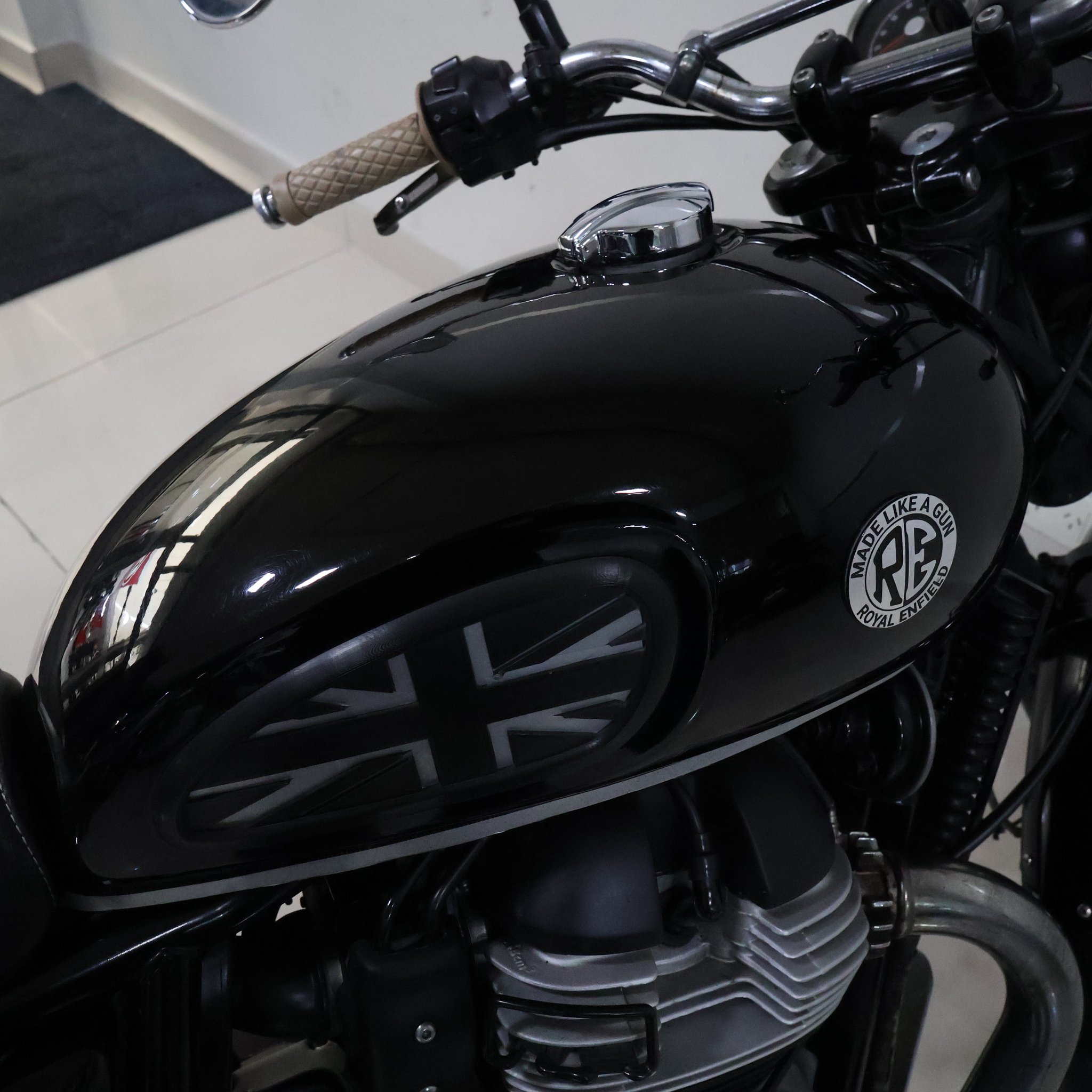 ROYAL ENFIELD INTERCEPTOR 650 2020 A128HER