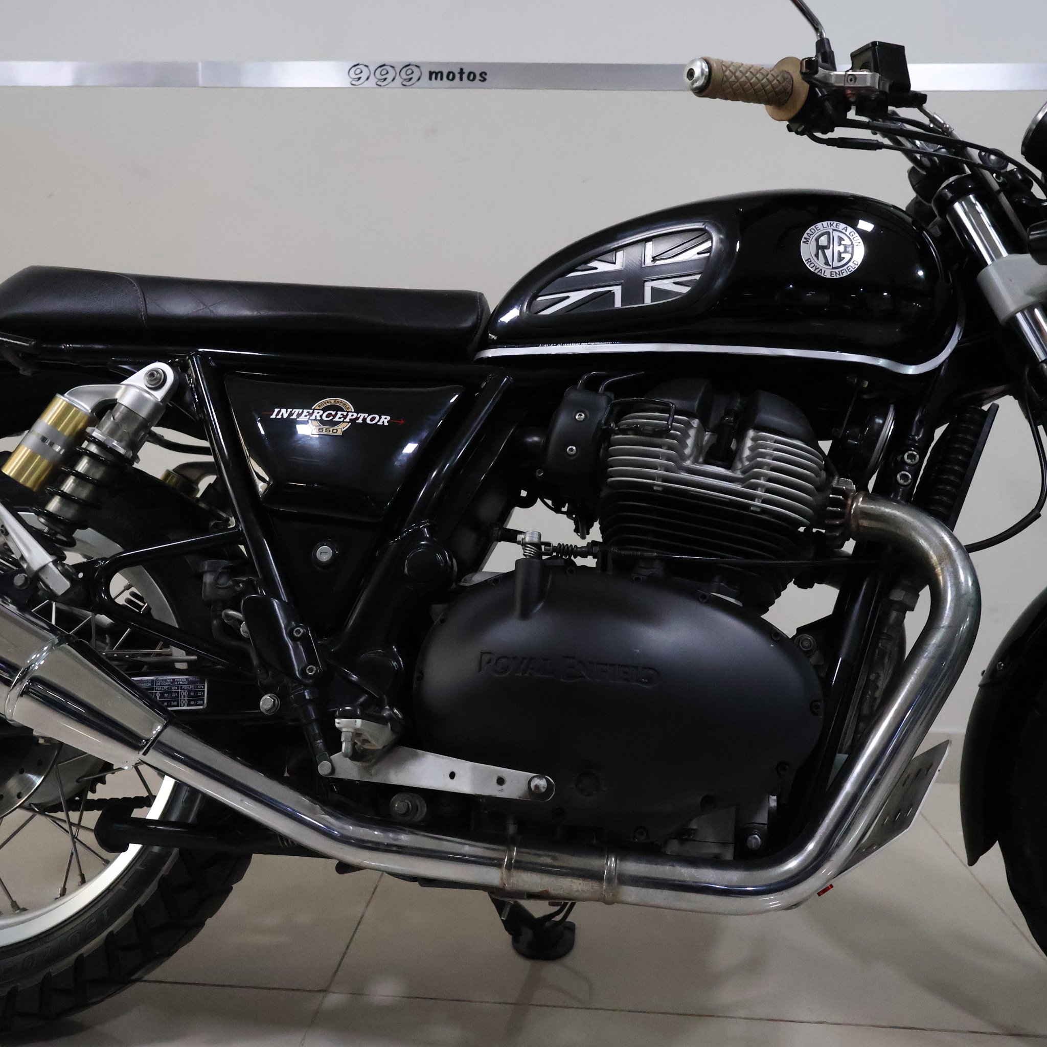 ROYAL ENFIELD INTERCEPTOR 650 2020 A128HER