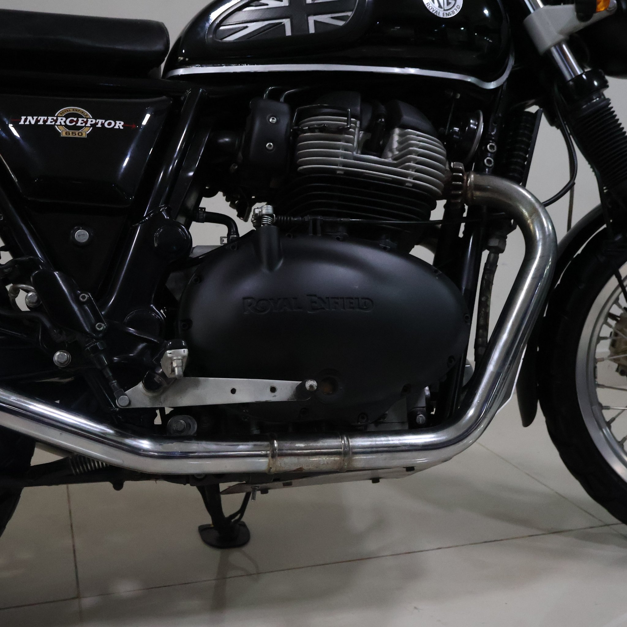 ROYAL ENFIELD INTERCEPTOR 650 2020 A128HER