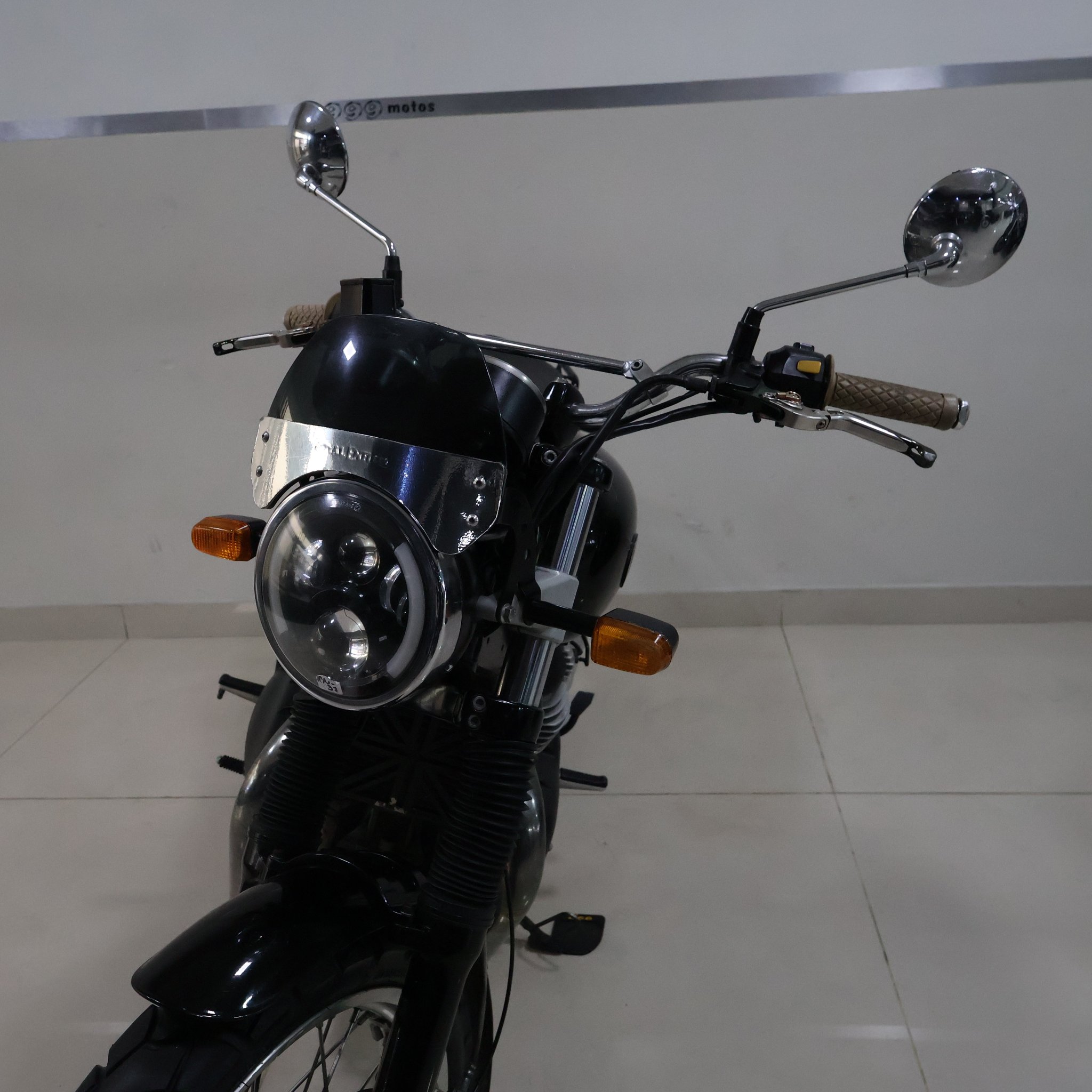 ROYAL ENFIELD INTERCEPTOR 650 2020 A128HER