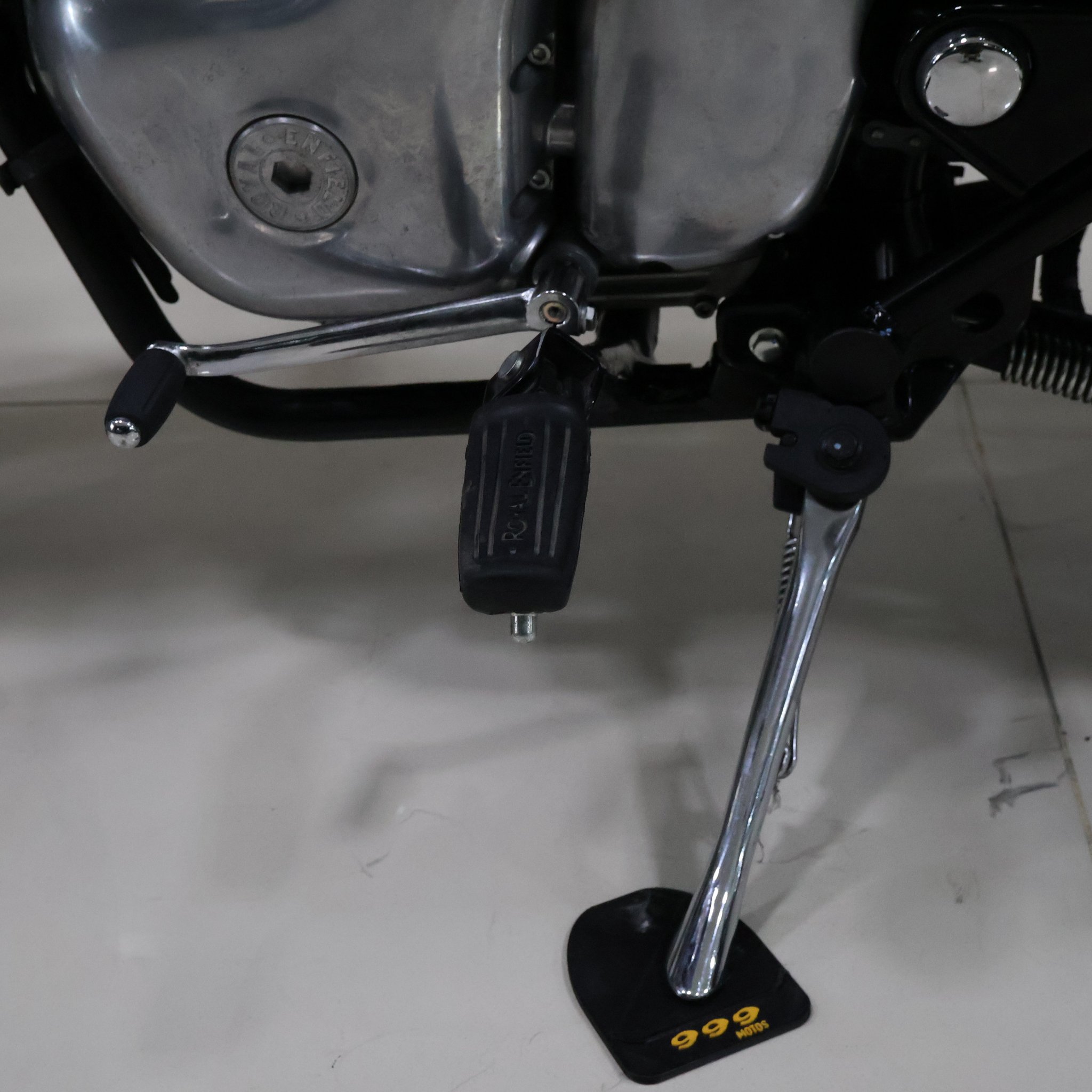ROYAL ENFIELD CLASSIC 350 2022 A175OFA
