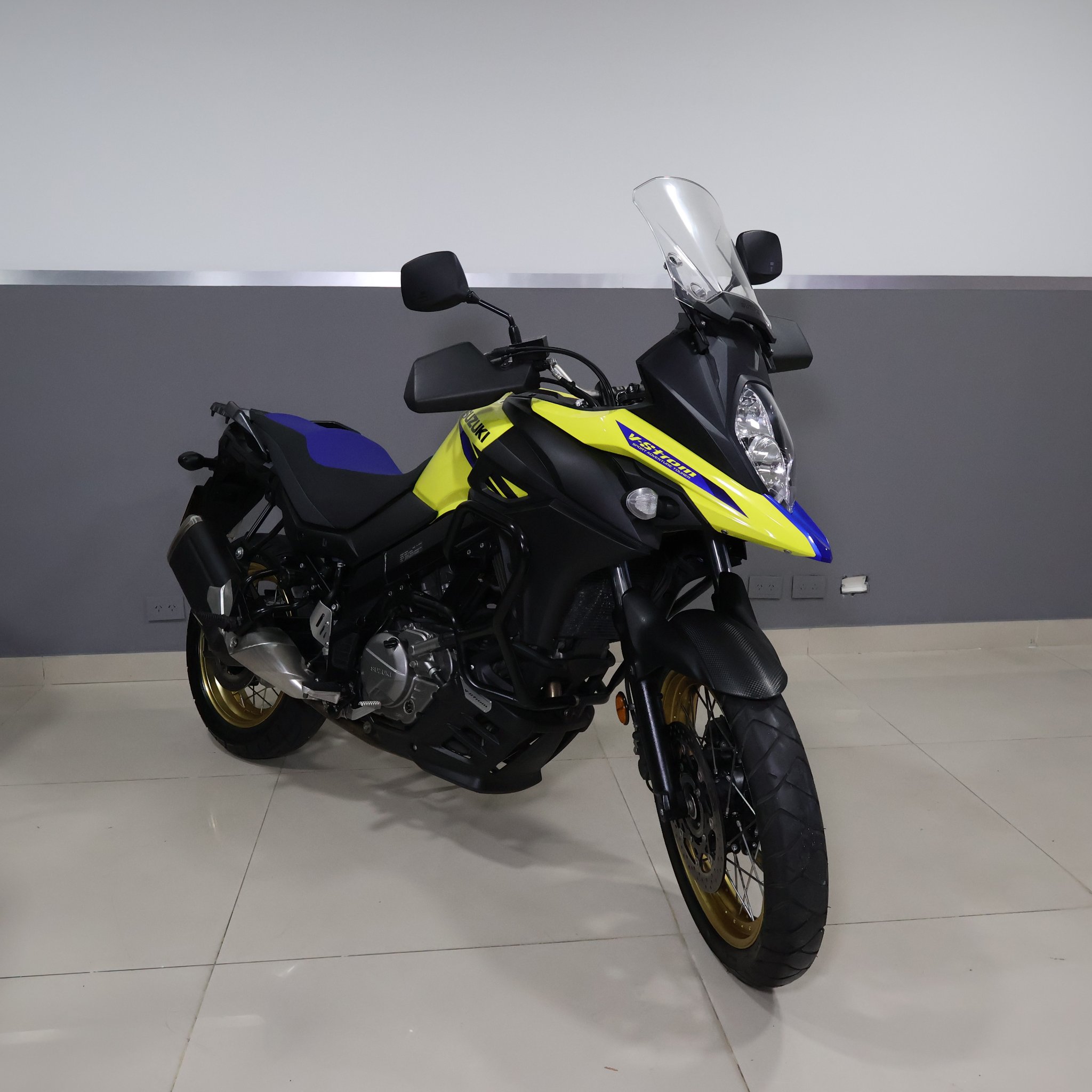 SUZUKI V-STROM 650 XT 2025 A240CNY