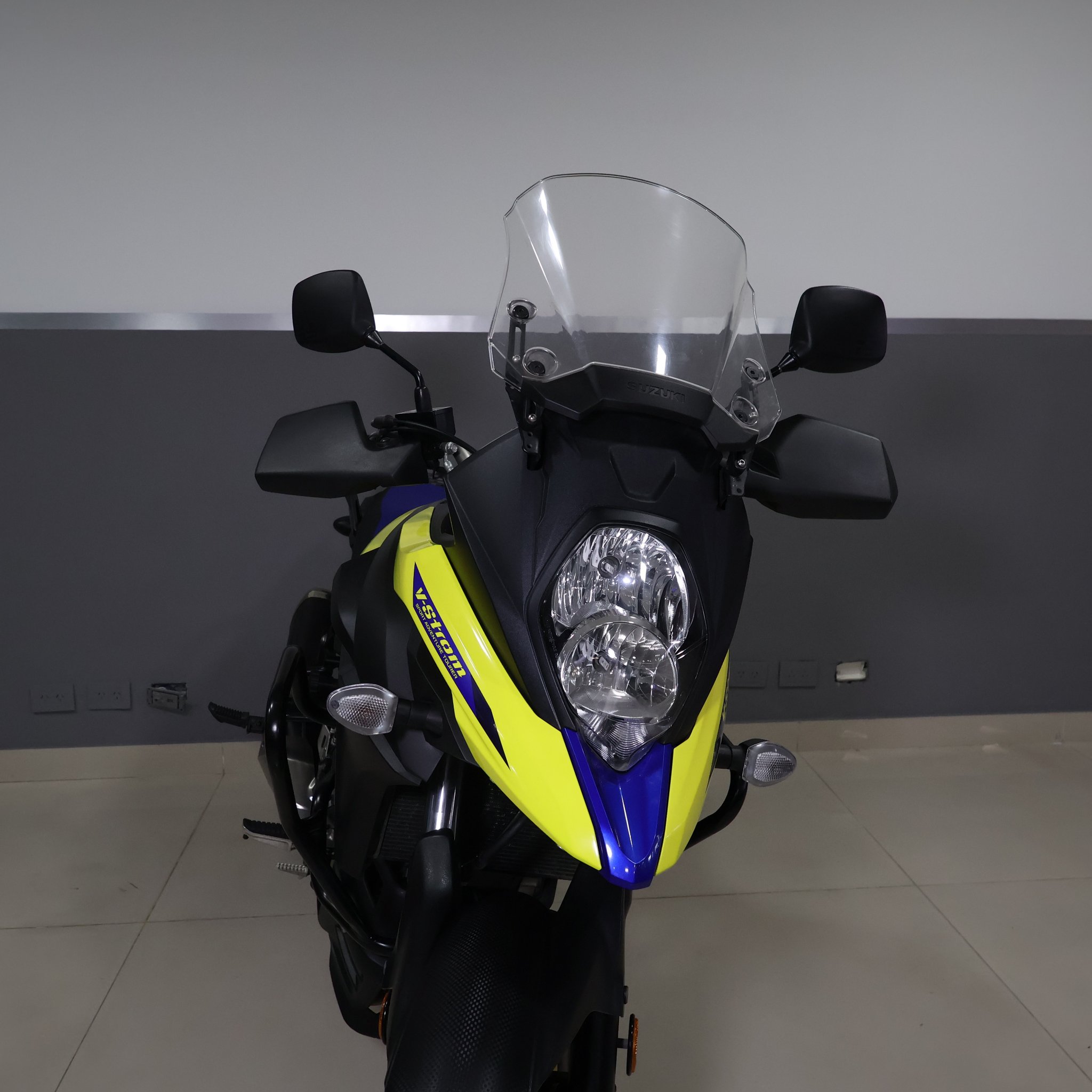 SUZUKI V-STROM 650 XT 2025 A240CNY