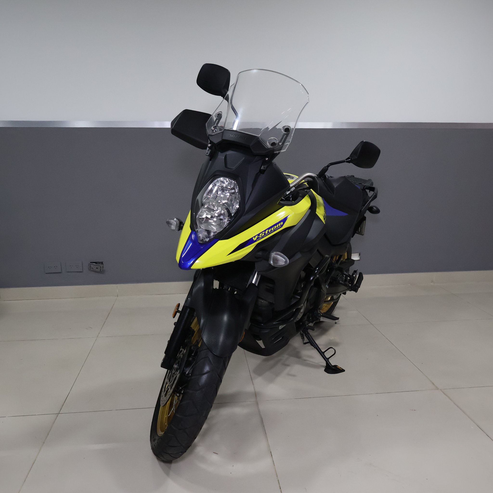 SUZUKI V-STROM 650 XT 2025 A240CNY