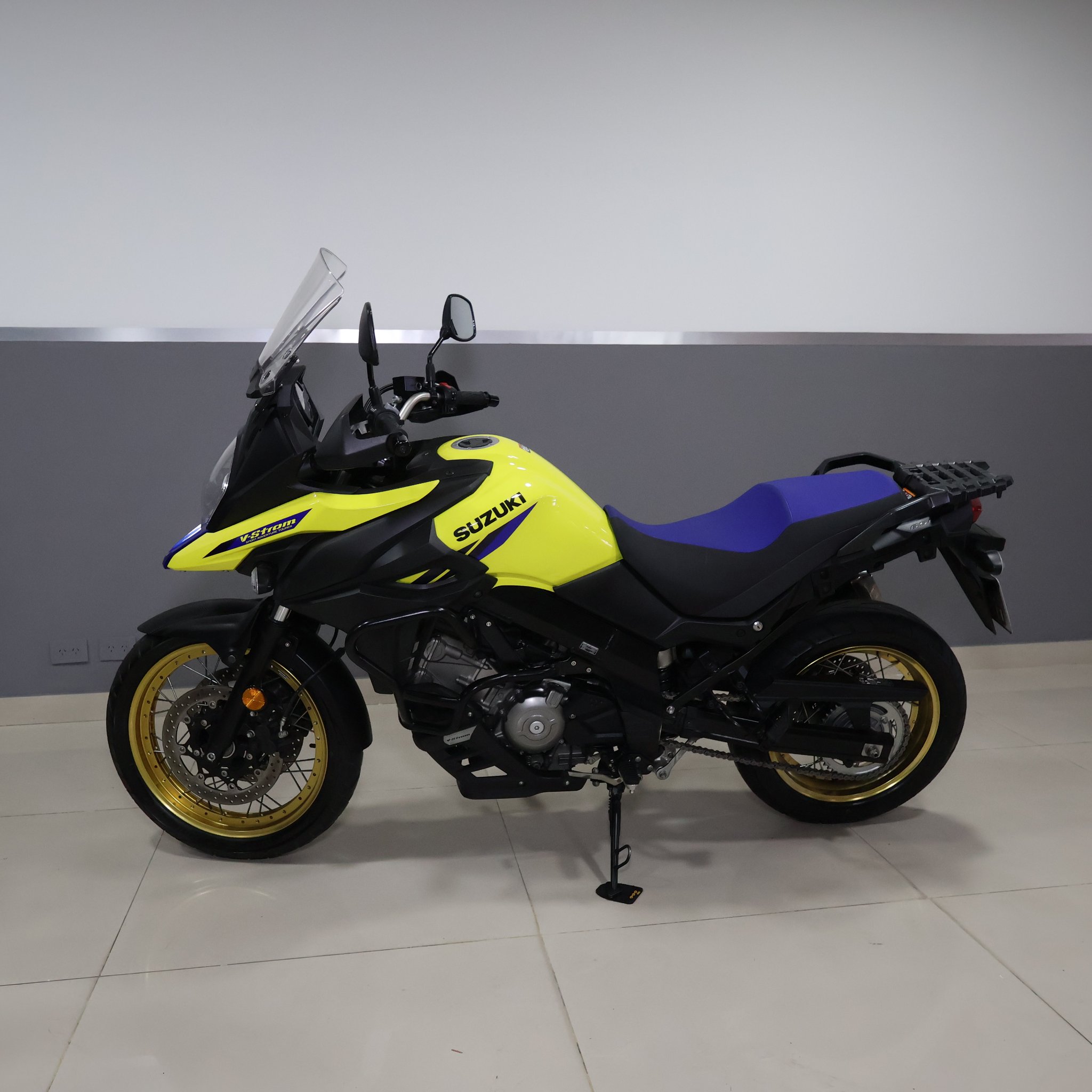 SUZUKI V-STROM 650 XT 2025 A240CNY