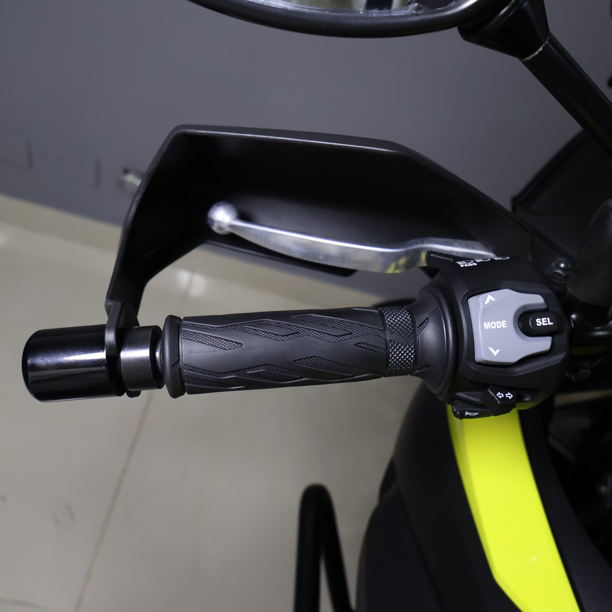 SUZUKI V-STROM 650 XT 2025 A240CNY