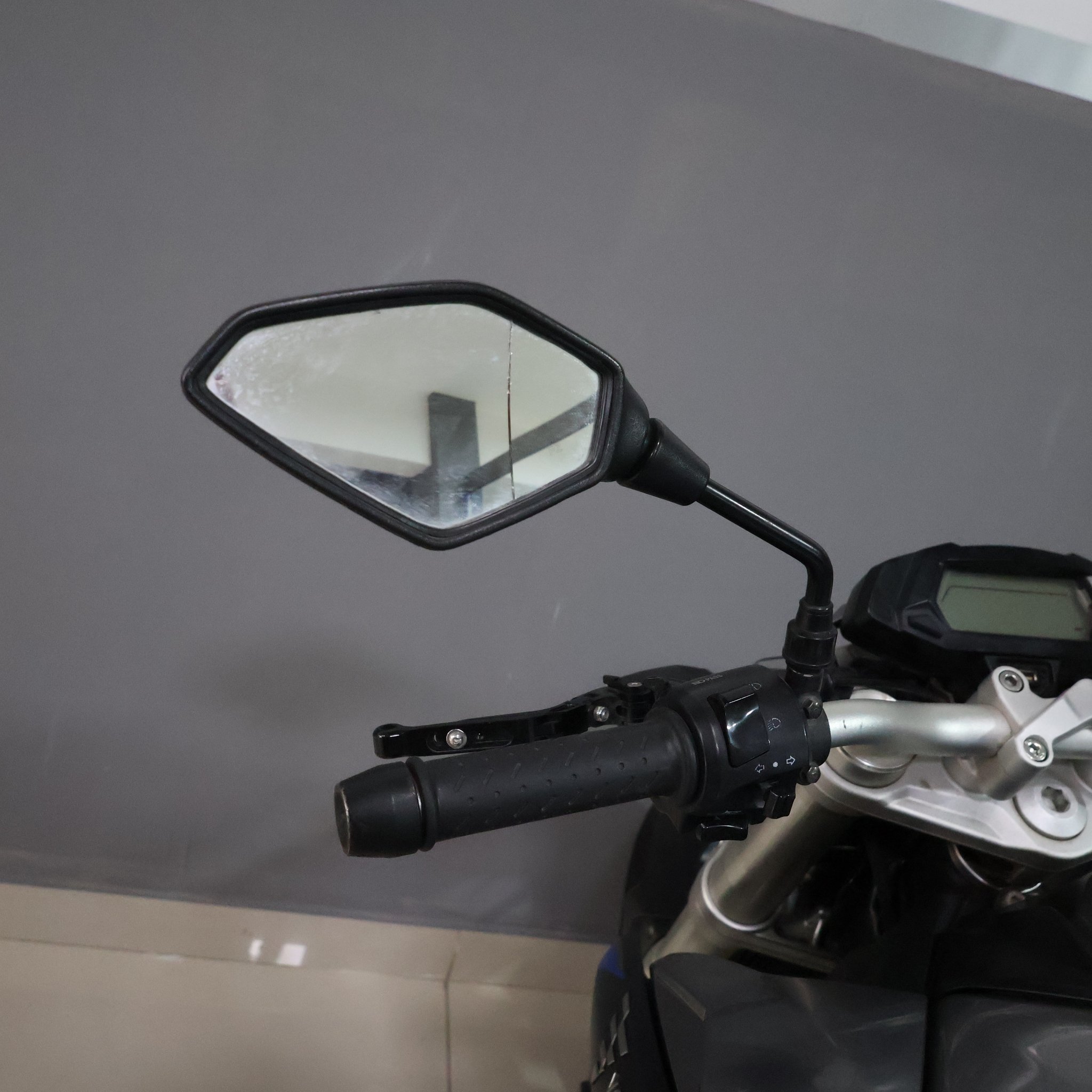 VOGE 500 R 2023 A188MMV