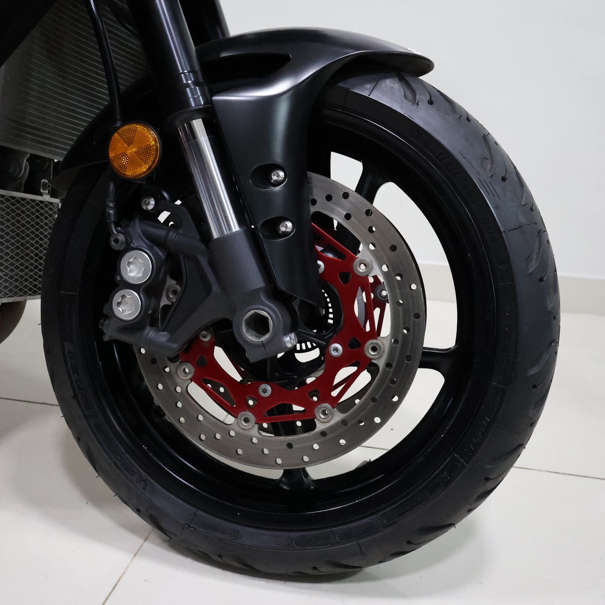 YAMAHA MT-10 2016 A081BDH