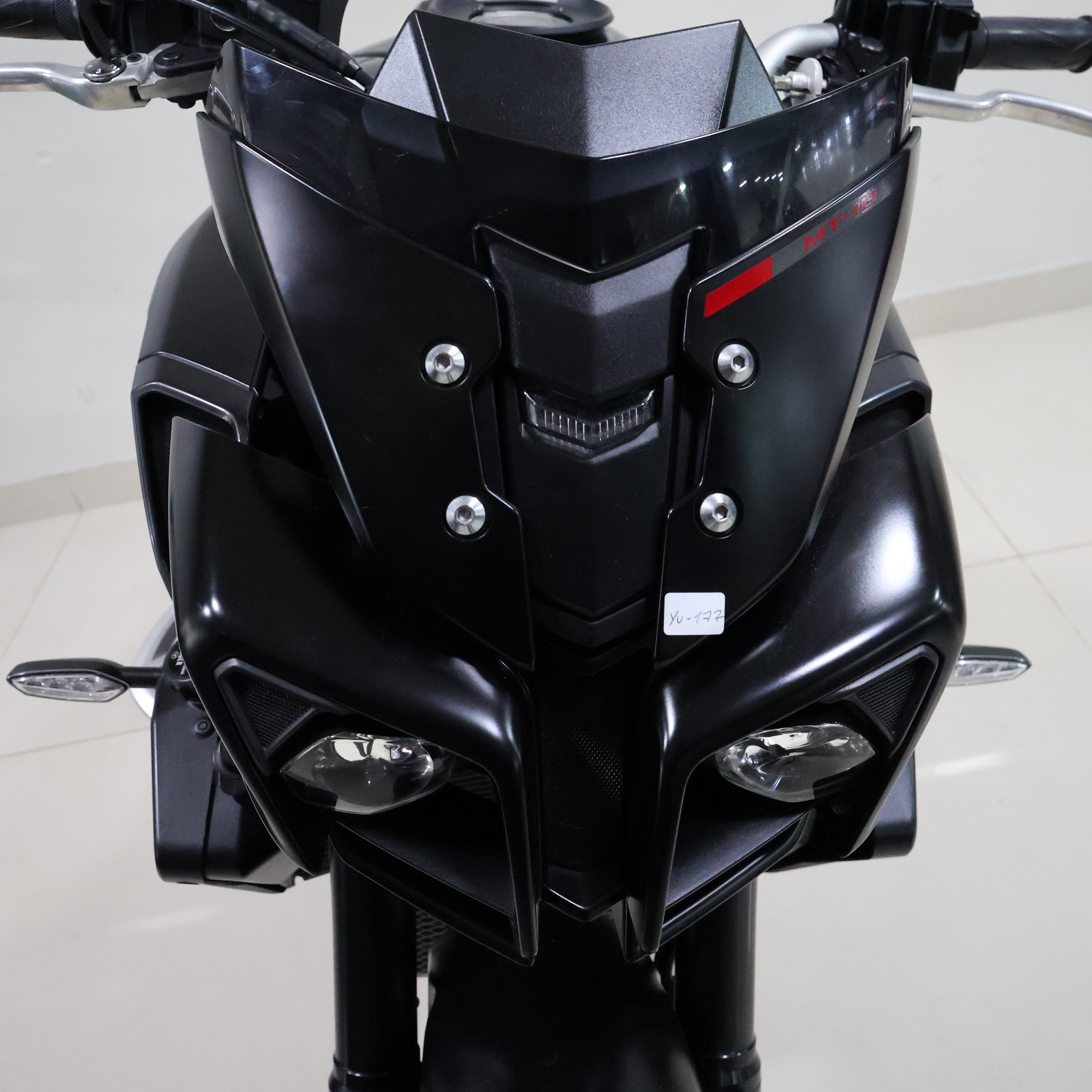 YAMAHA MT-10 2016 A081BDH