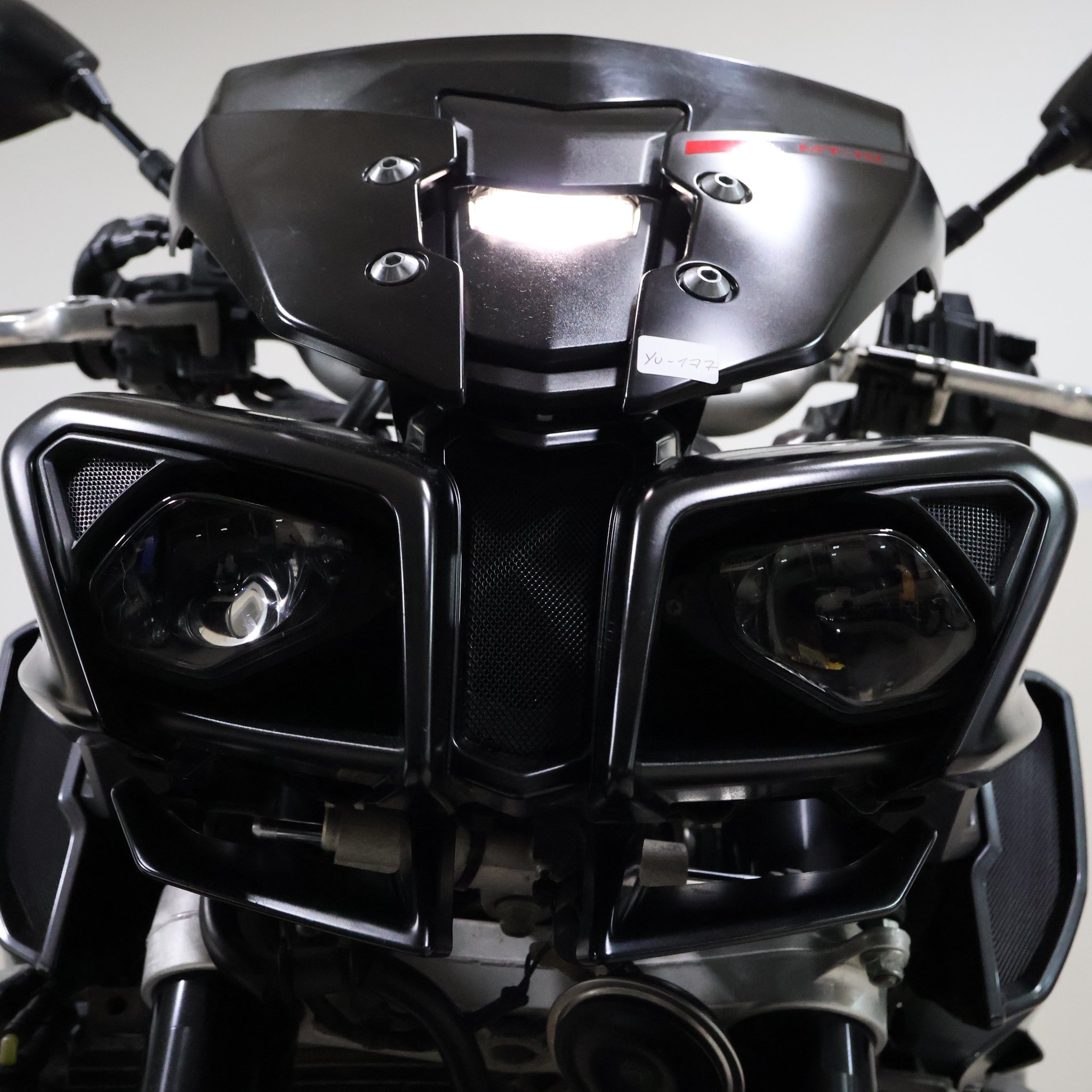 YAMAHA MT-10 2016 A081BDH
