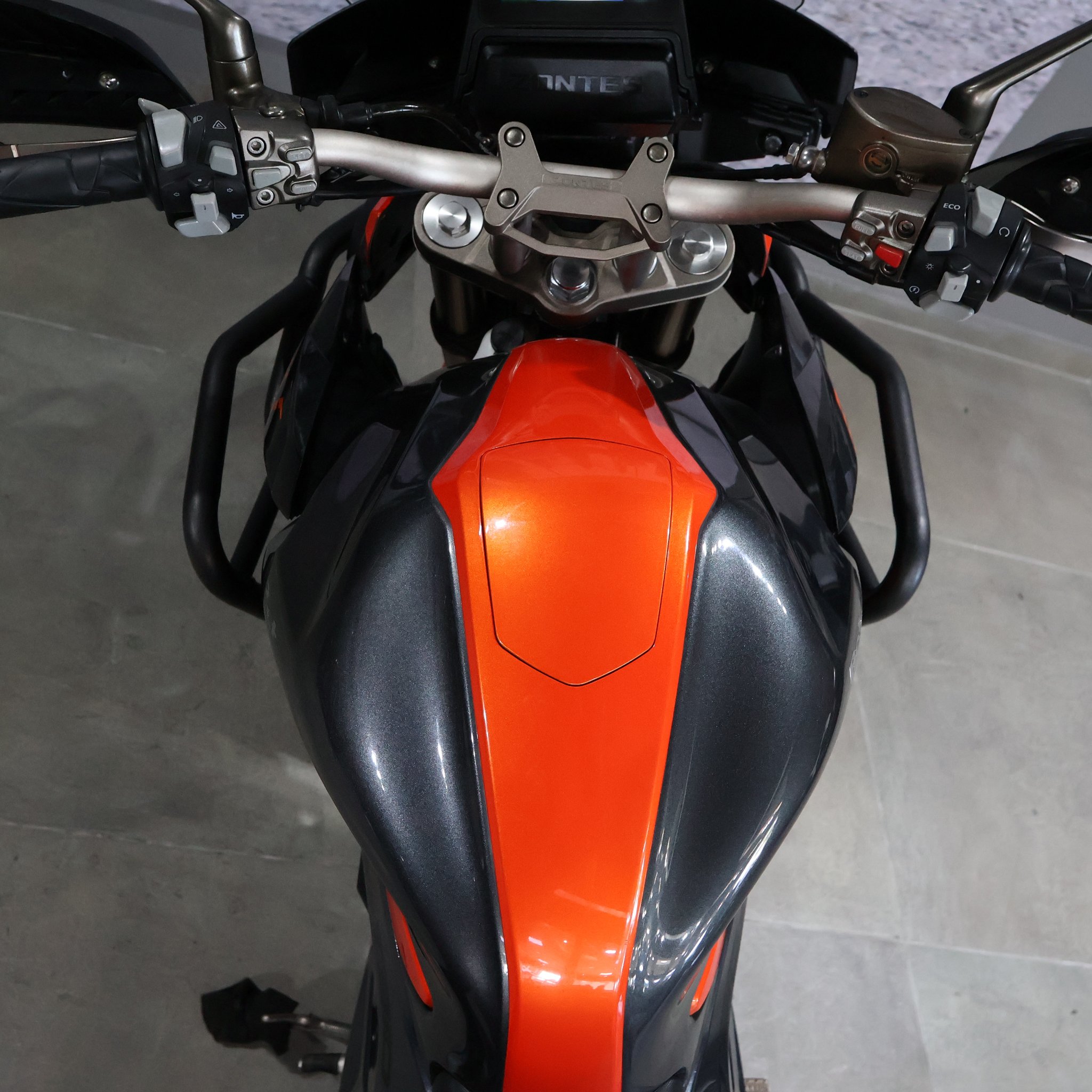 ZONTES T 2 RAYOS C/MALETAS 2024 A209VBK