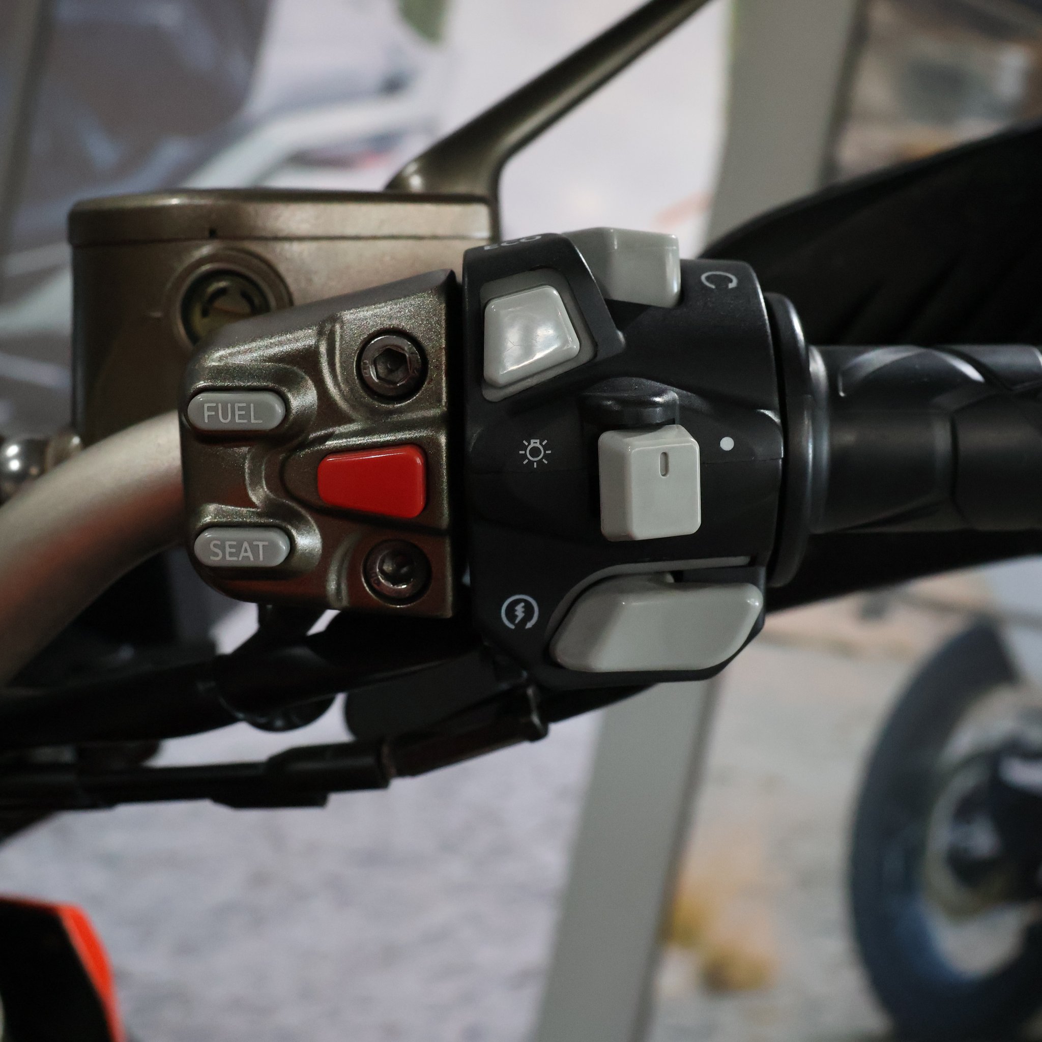 ZONTES T 2 RAYOS C/MALETAS 2024 A209VBK