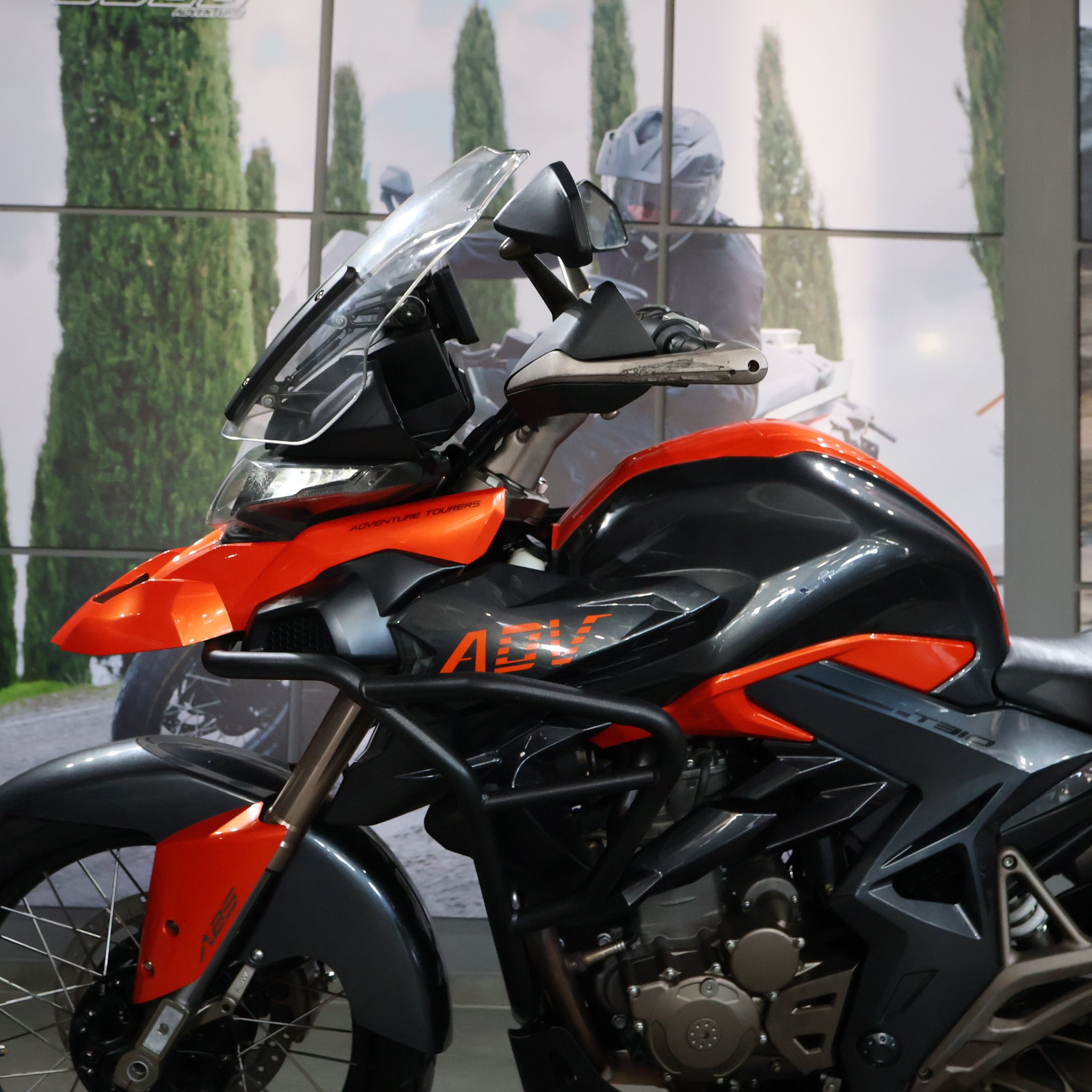 ZONTES T 2 RAYOS C/MALETAS 2024 A209VBK